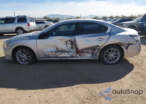 2013 Nissan Maxima 3.5 S z USA, uszkodzony, nr VIN 1N4AA5AP3DC833439